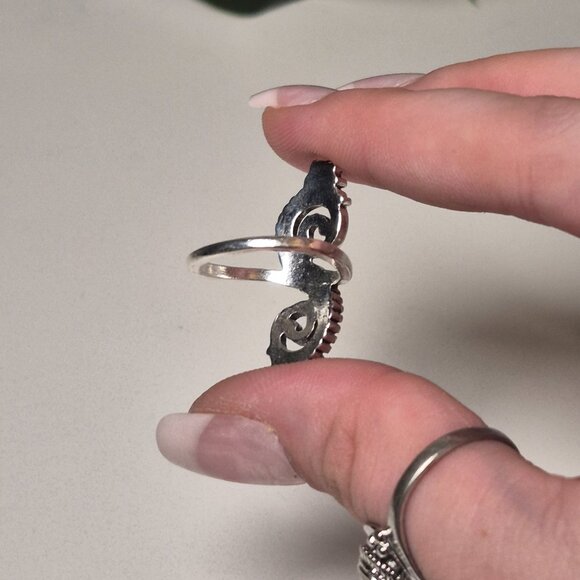 Large Silver & Turquoise Swirl Ring - Picture 3 of 4